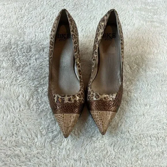 BKE - Buckle leopard and snakeskin pointed toe heels, size Probs 8.5 - Picture 1 of 10